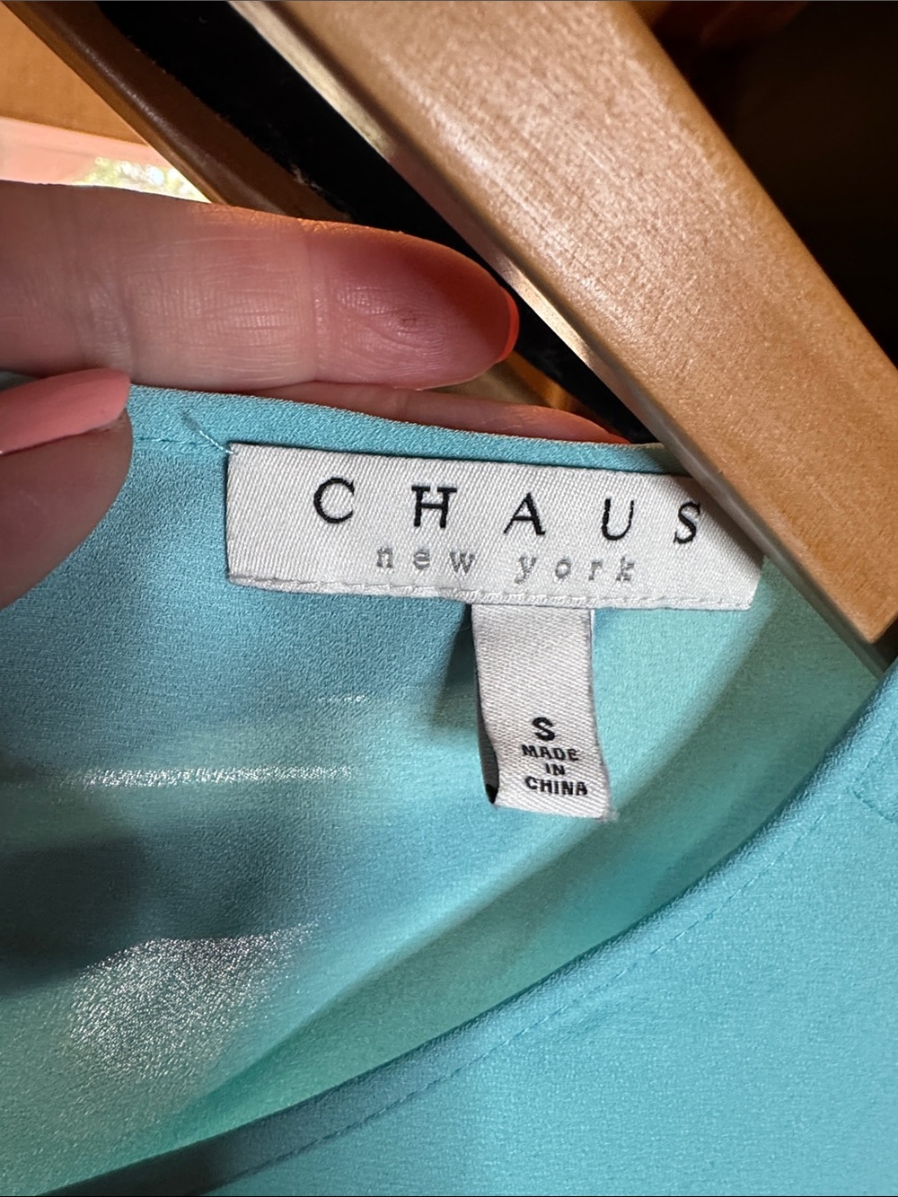 Chaus New York Aqua Blue Textured Front Blouse Small 3/4 Sleeve - Picture 3 of 9
